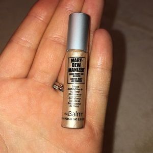 Liquid highlighter